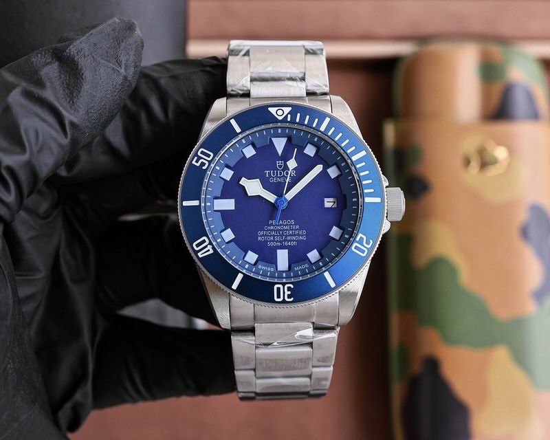 Tudor 42mm 101235